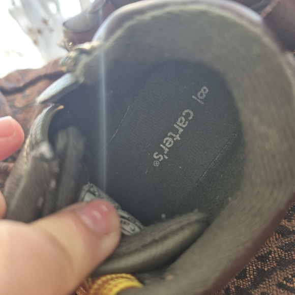 Boys CARTER’S boots Size 8 - Picture 3 of 7